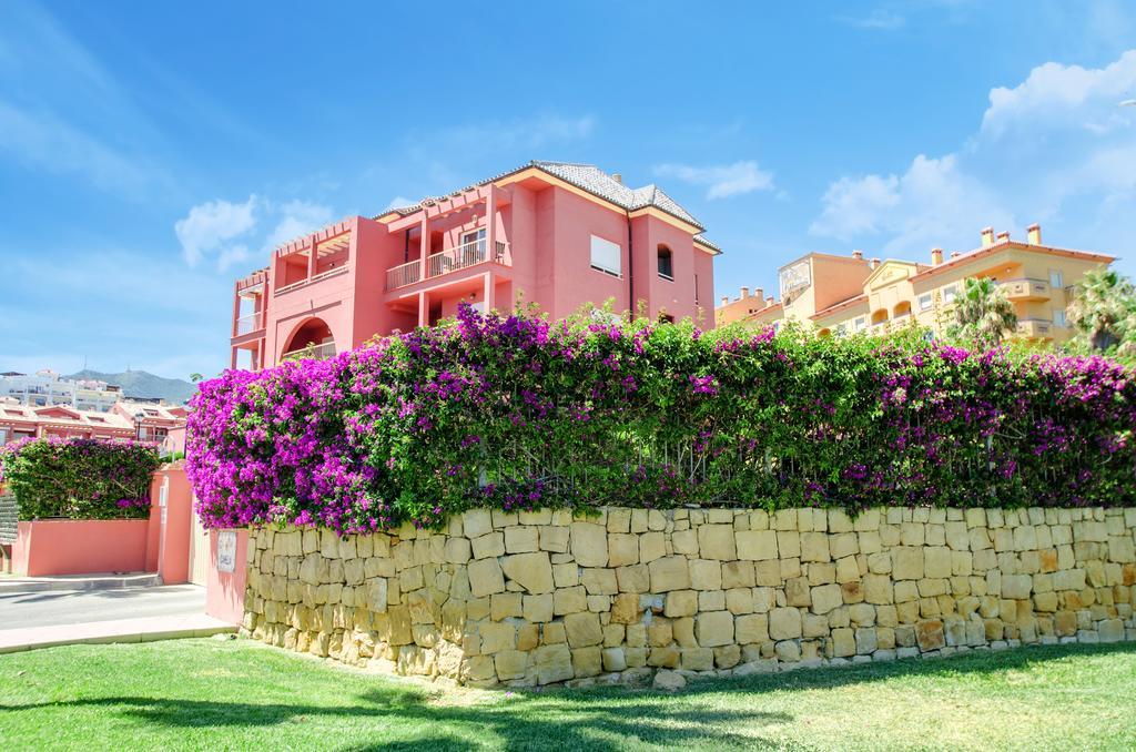 Appartamento Gorgeous 170 Sq.M. Penthouse With Sea View Terraces Benalmádena Esterno foto