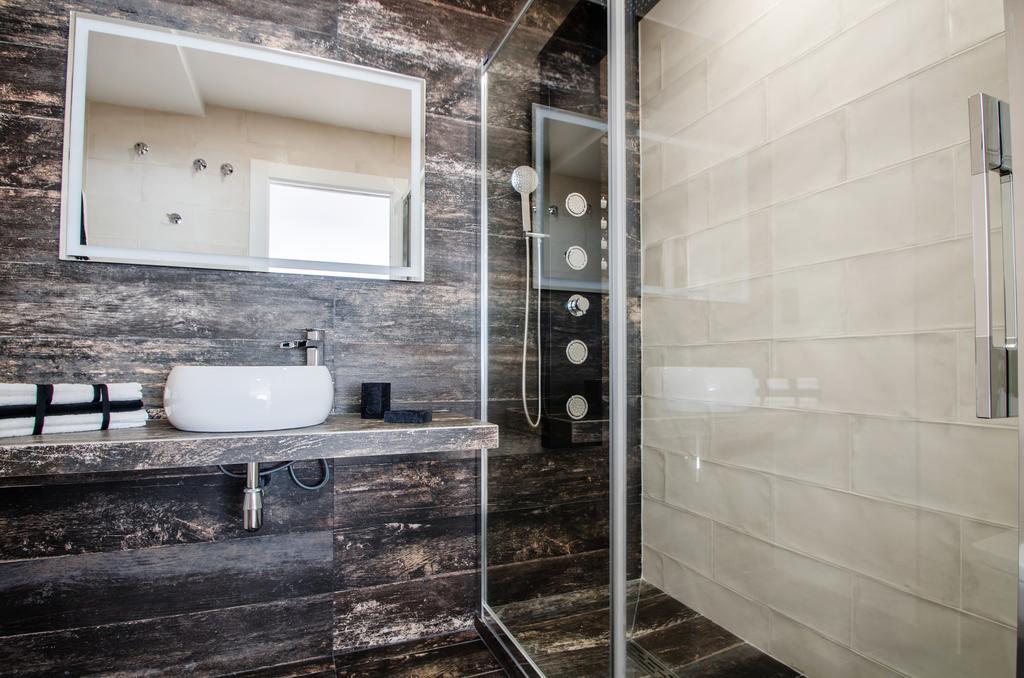 Appartamento Gorgeous 170 Sq.M. Penthouse With Sea View Terraces Benalmádena Esterno foto